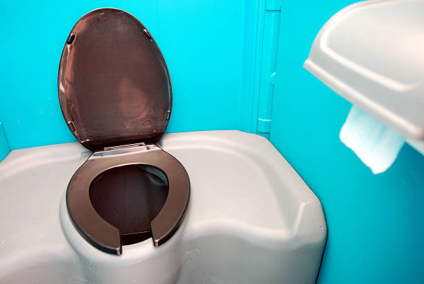 Best Portable bathroom rental  in Lexington, WA